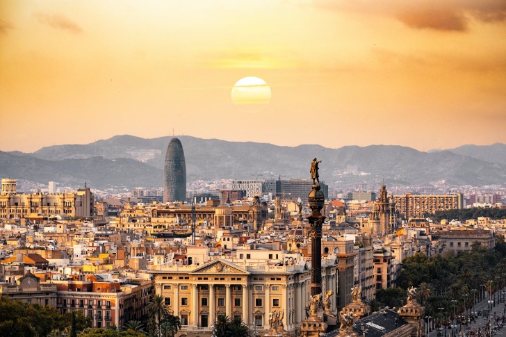 Entdecken Sie das Sonnenland Spanien: Eine Oase für Urlauber