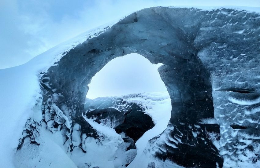 Beyond the wall - Vatnajökull, IJsland