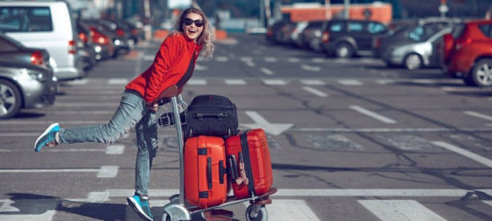 Goedkoop parkeren bij Schiphol: zo houd je meer budget over voor Toscane