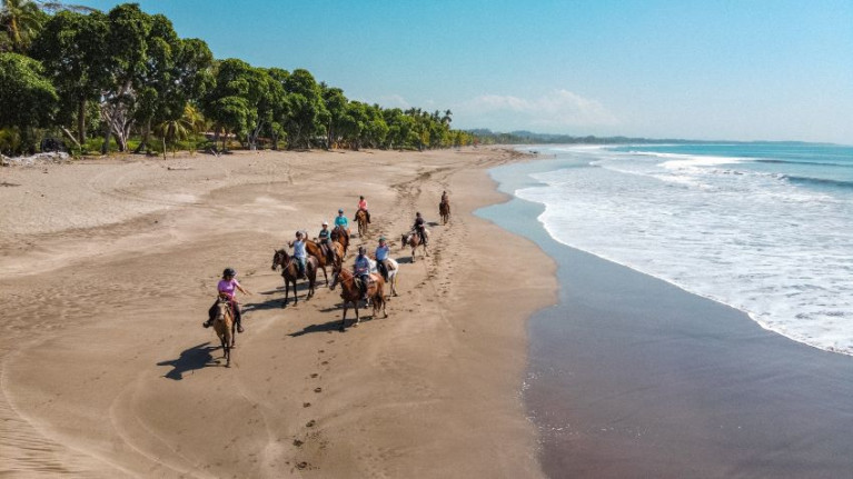 Paardrijden op het Strand van Costa Rica