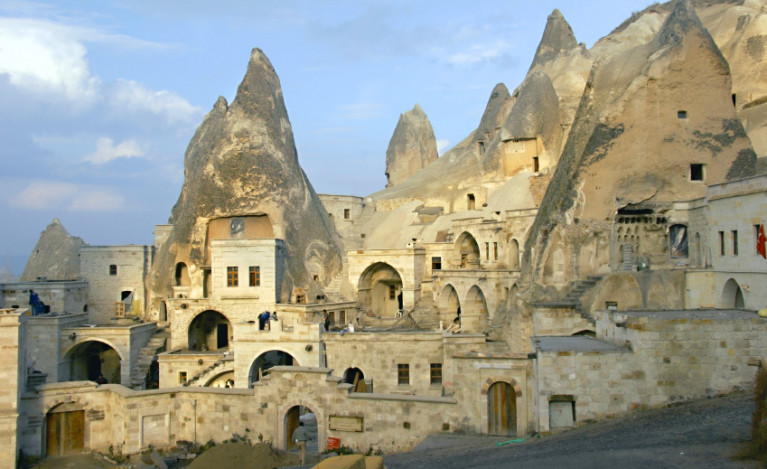 stad in de rotsen in cappadocië
