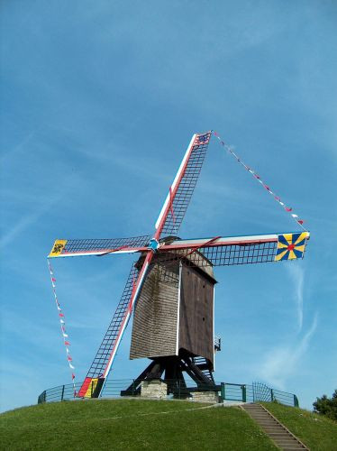 Totaalbeeld van de Sint-Janshuismolen