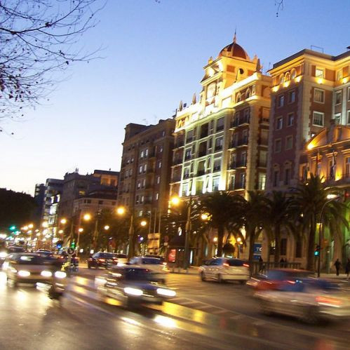 Straatbeeld van de Alameda Principal