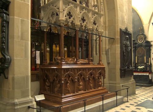 Schrijn in de Mariakerk