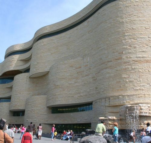 Gevel van het National Museum of the American Indian