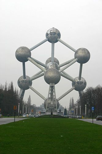 Vergezicht op het Atomium