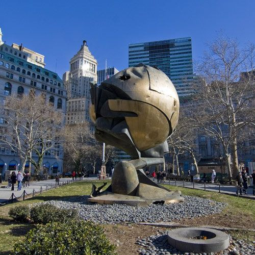 Monument in Battery Park