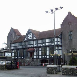 Voorkant van de Beamish & Crawford brouwerij