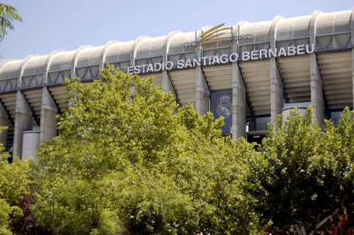 Buiten aan het Estadio Santiago Bernabeu