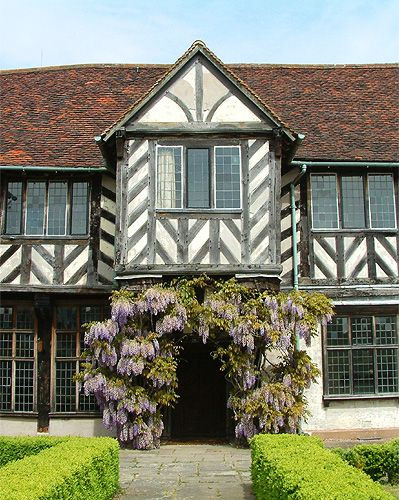 Vooraanzicht van Blakesley Hall