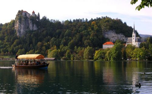 Bootje op het Bled