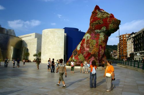 Bloemenpuppy in Bilbao