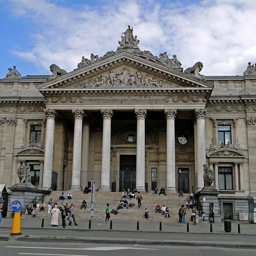 Voorkant van de Beurs van Brussel