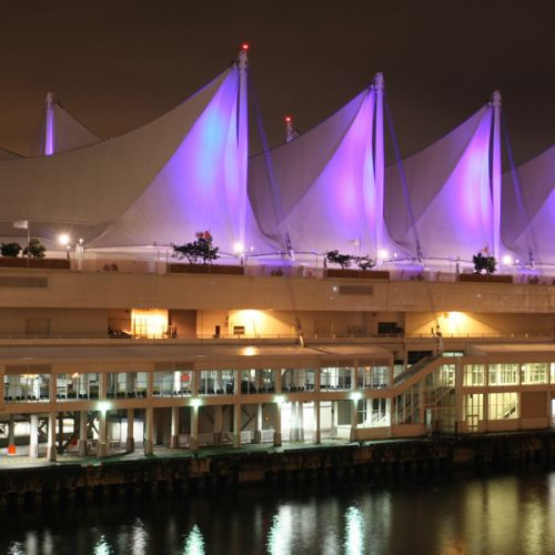 Nachtbeeld van Canada Place