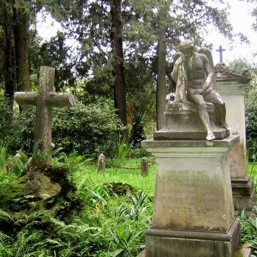 Grafstenen op het Engels kerkhof