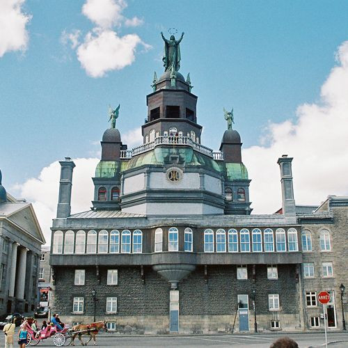 Achterkant van de Chapelle Notre-Dame-de-Bonsecours