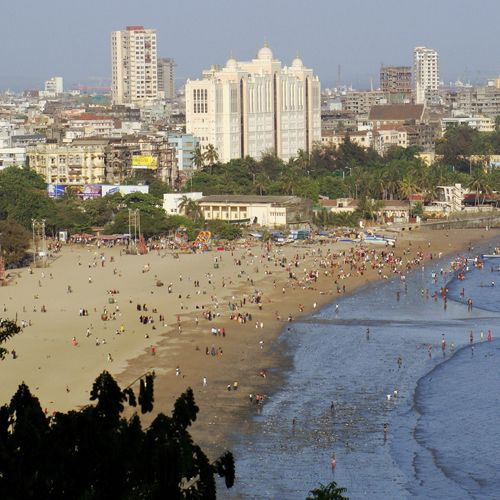 Zicht op Chowpatty Beach