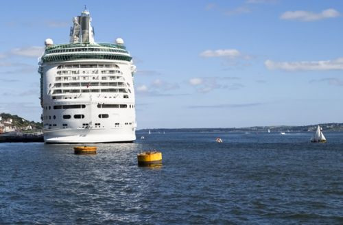 Cruiseschip in Cobh