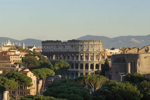 Vergezicht op het Colosseum