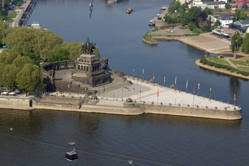 Deutsches Eck tussen Rijn en Moezel