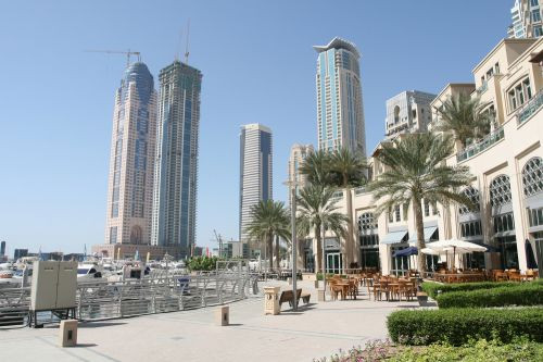 Wolkenkrabbers in de Dubai Marina
