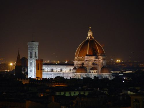 Duomo bij nacht