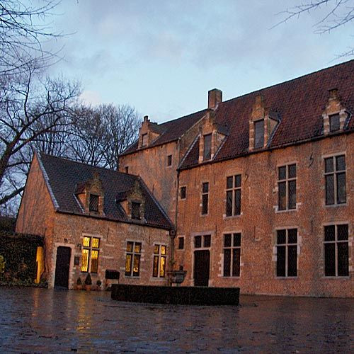 Zicht op het Erasmushuis