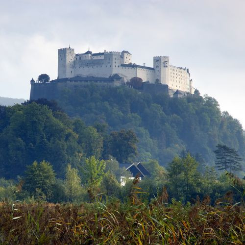 Vergezicht op de Festung Hohensalzburg