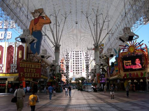 Zicht over Fremont Street