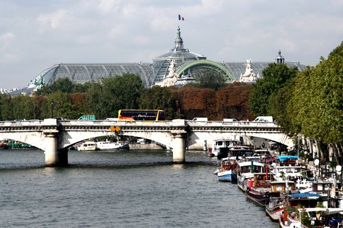 Vergezicht op het Grand Palais