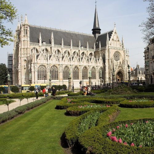 Tuin aan de Kerk van de Grote Zavel