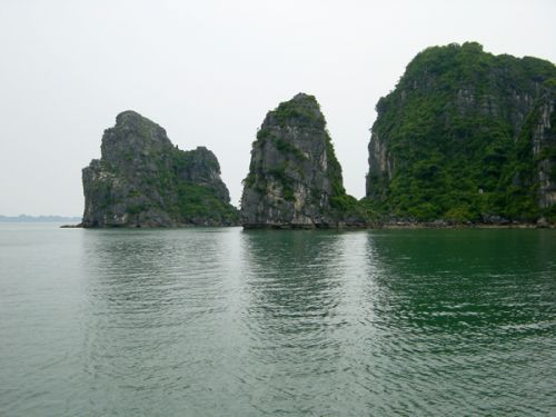 Rotsen in Halong Bay