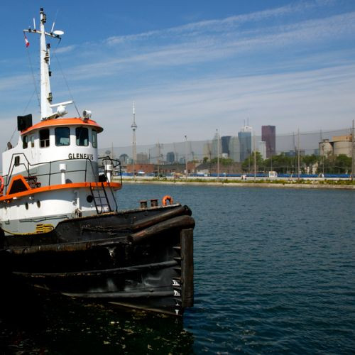 Boot in het Harbourfront