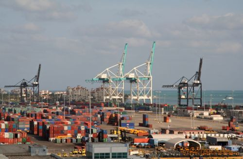 Containers in de haven van Miami