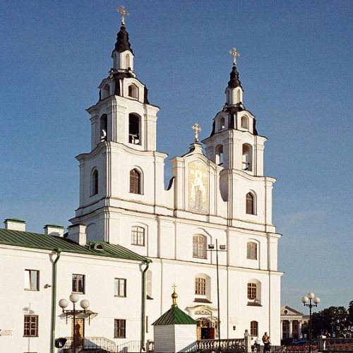 Gevel van de Kathedraal van de Heilige Geest