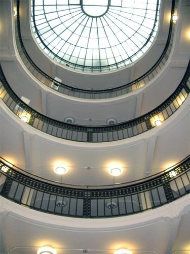 Interieur van de bibliotheek van Helsinki