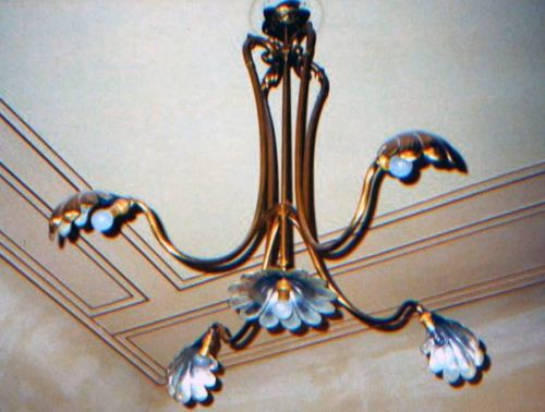 Luster in het Victor Hortamuseum