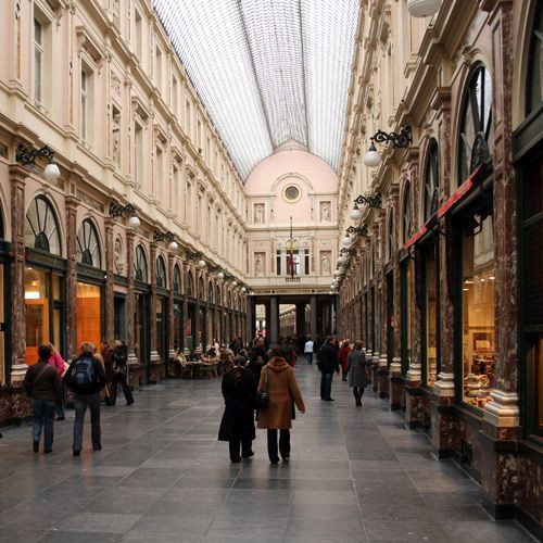 Binnen in de Koninklijke Sint-Hubertusgalerijen