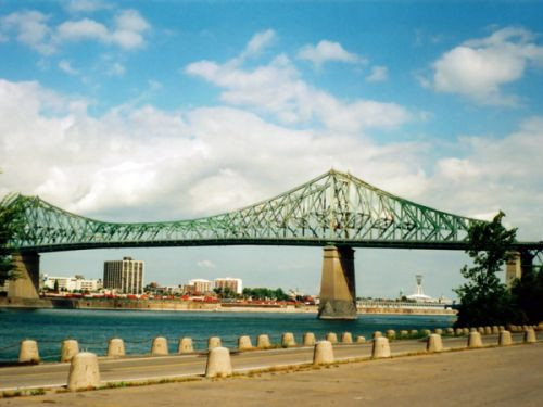 Metalen brug in Montreal