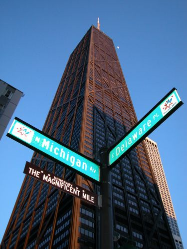Onder aan het John Hancock Center