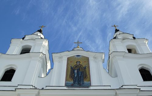 Voor aan de Kathedraal van de Heilige Geest