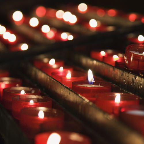 Kaarsjes in de Kerk van San Francisco