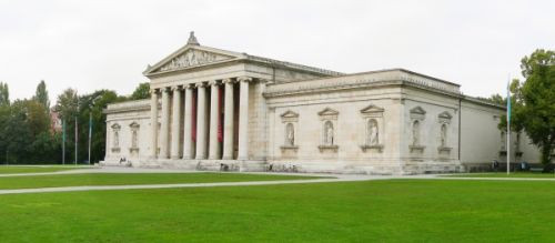 Gebouw aan de Königsplatz