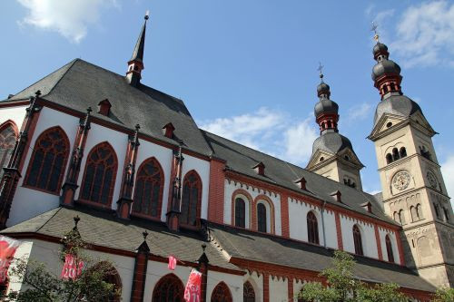 Gotisch koor en uientorens van de Liebfraukirche
