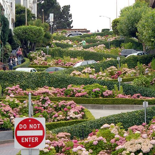 Onder aan Lombard Street