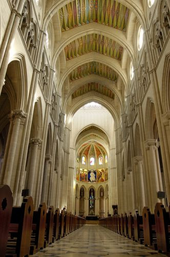 Middenbeuk van de Catedral de la Almudena