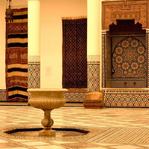 Binnen in het Musée de Marrakech