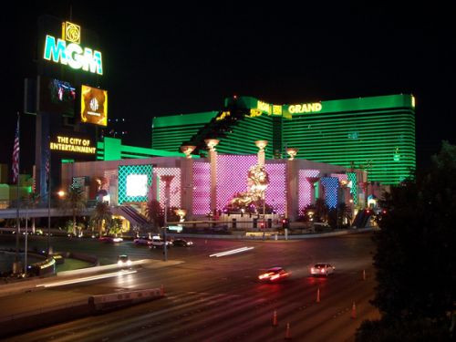 Nachtbeeld van het MGM Grand
