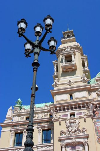 Lantaarn voor het Monte Carlo Casino