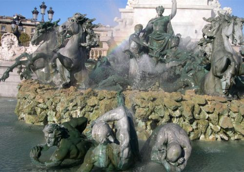 Beelden van het Monument aux Girondins